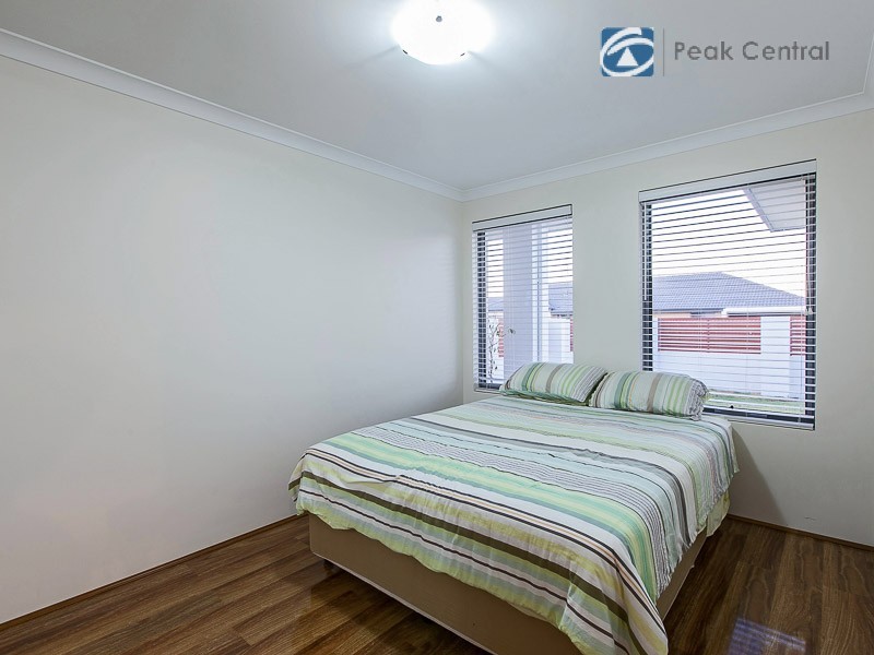 24 Descanso Loop, Aubin Grove WA 6164
