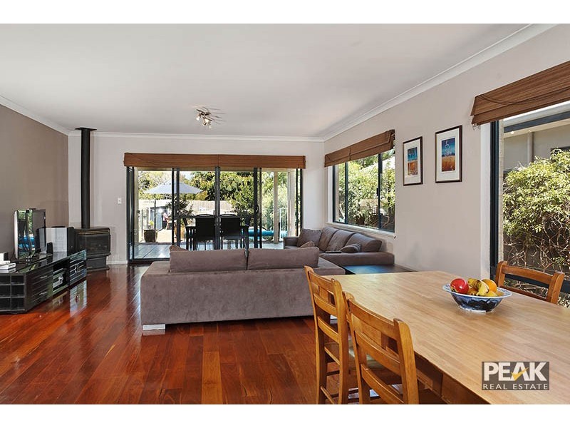 32a Strickland Road, Ardross WA 6153