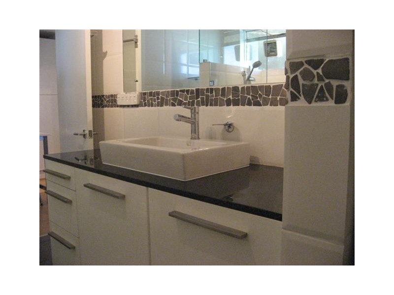 23/303 Harbourne Street, Glendalough WA 6016