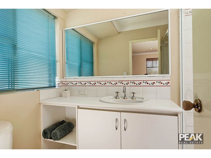 17  Connolly Mews, Atwell WA 6164