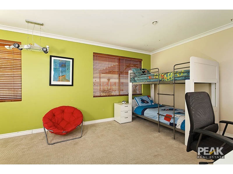 17  Connolly Mews, Atwell WA 6164