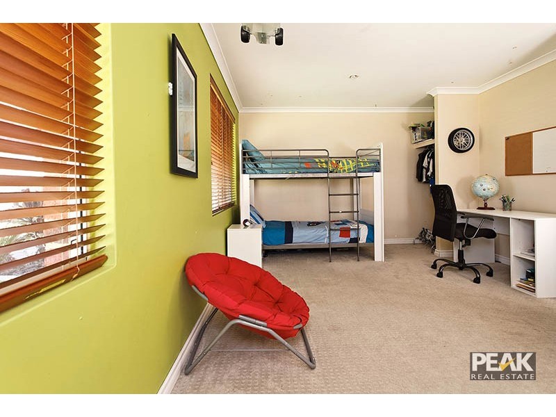 17  Connolly Mews, Atwell WA 6164