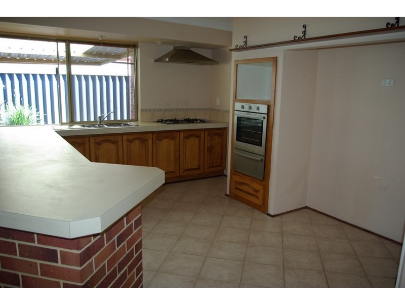 85 Lydon Boulevard, Atwell WA 6164