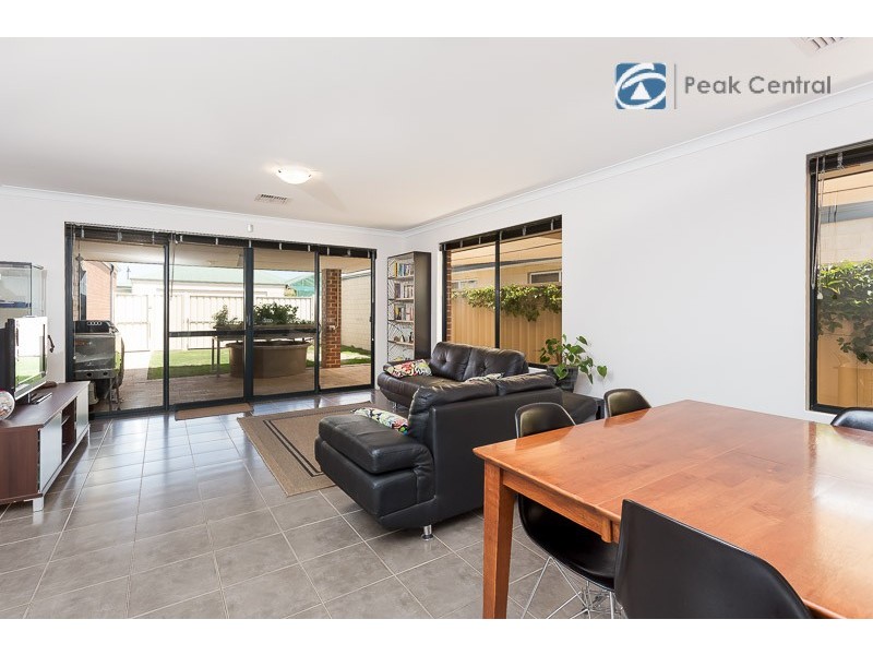 92 Beenyup Road, Atwell WA 6164