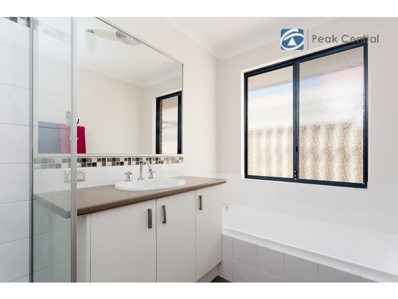 92 Beenyup Road, Atwell WA 6164