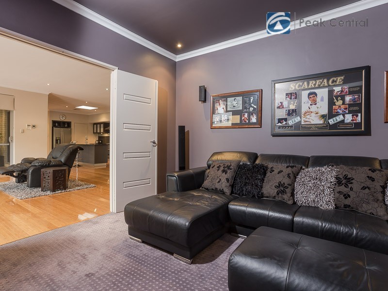 132 Aurora Drive, Atwell WA 6164