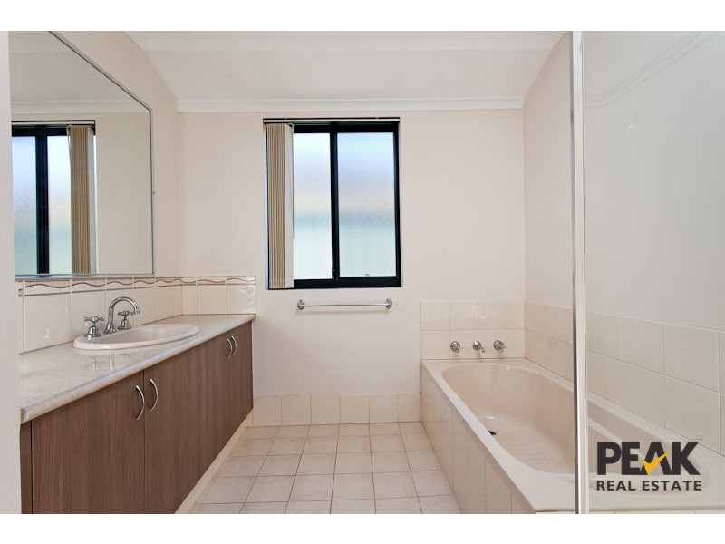 58 Freycinet Circuit, Aubin Grove WA 6164