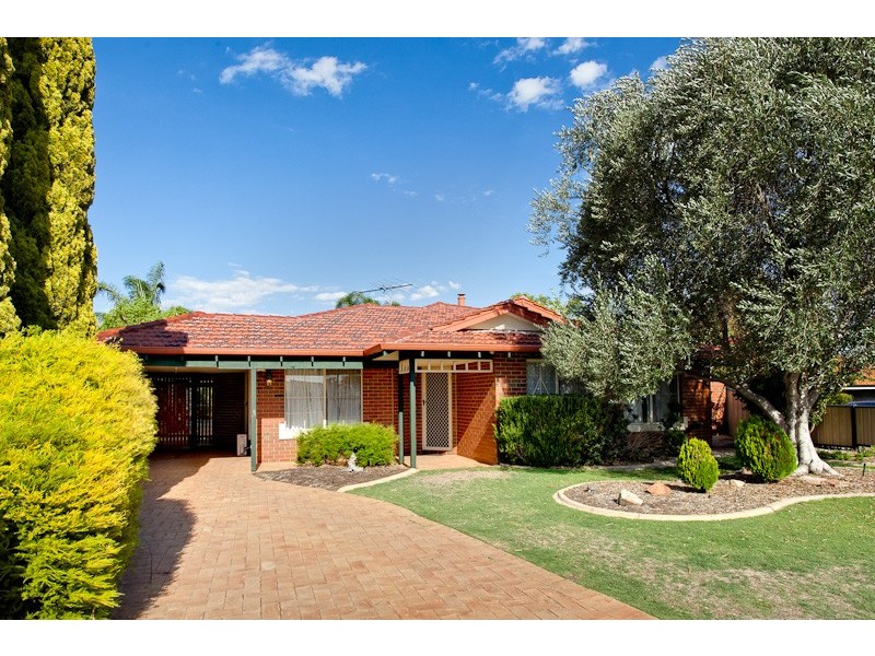 17 Empress Crescent, Atwell WA 6164