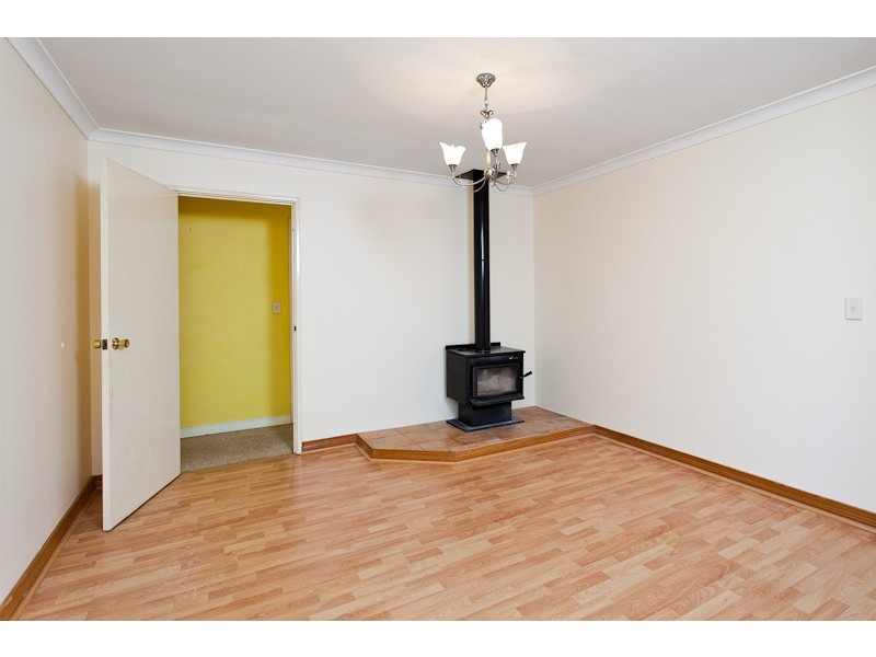 17 Empress Crescent, Atwell WA 6164