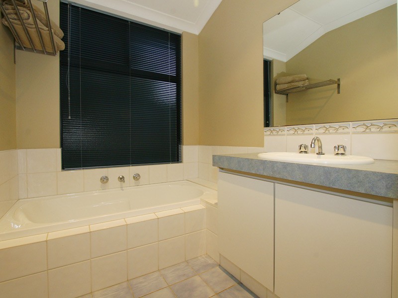 14 Kanji Loop, Atwell WA 6164