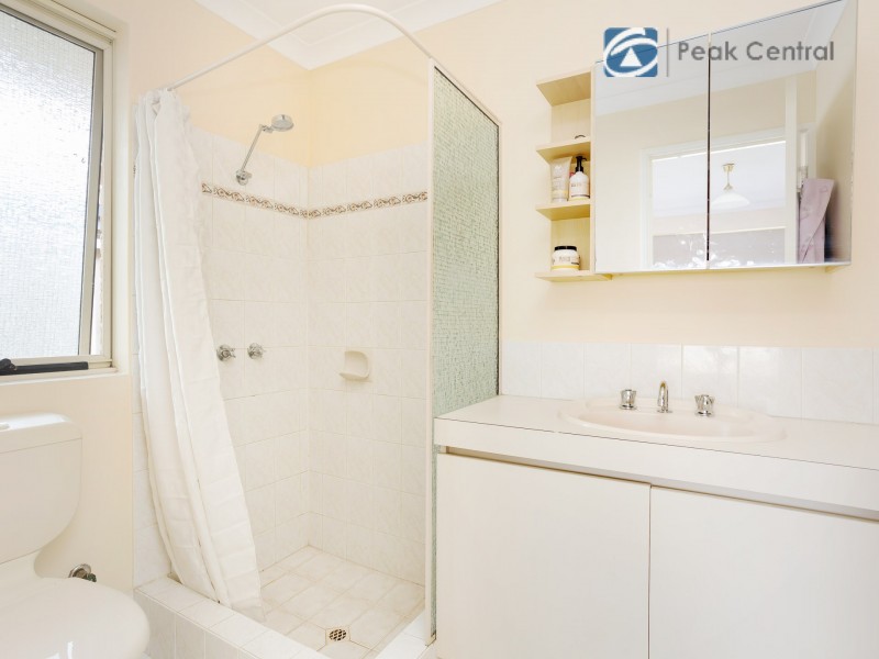 36 Carlhausen Close, Atwell WA 6164