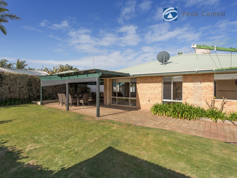 36 Carlhausen Close, Atwell WA 6164