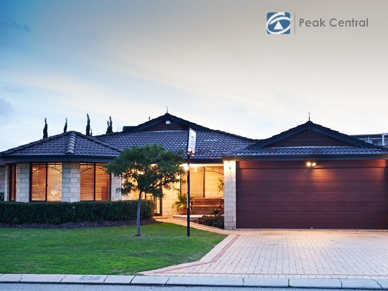 67 Delton Way, Atwell WA 6164