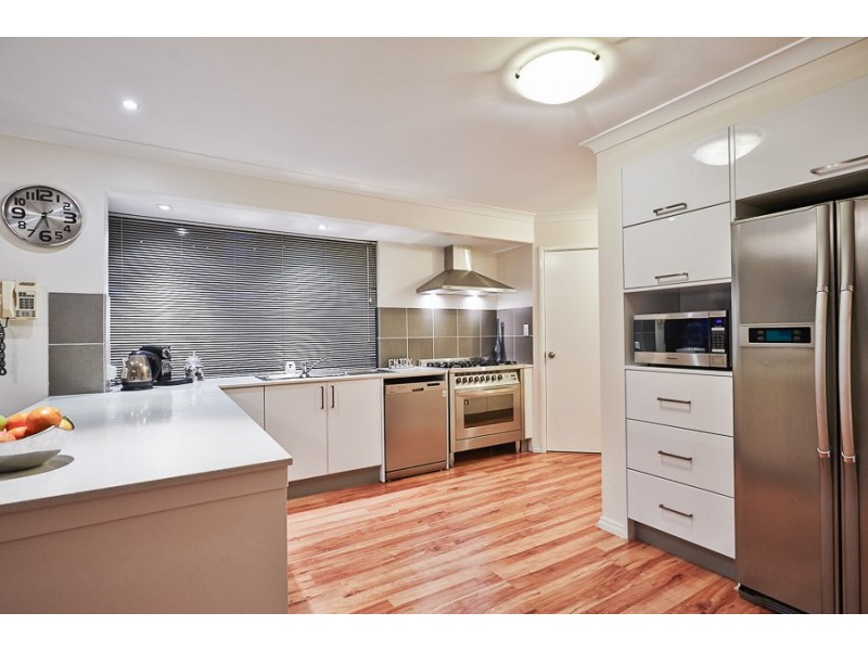67 Delton Way, Atwell WA 6164