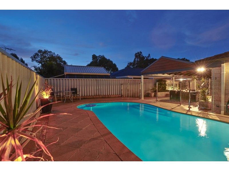 67 Delton Way, Atwell WA 6164