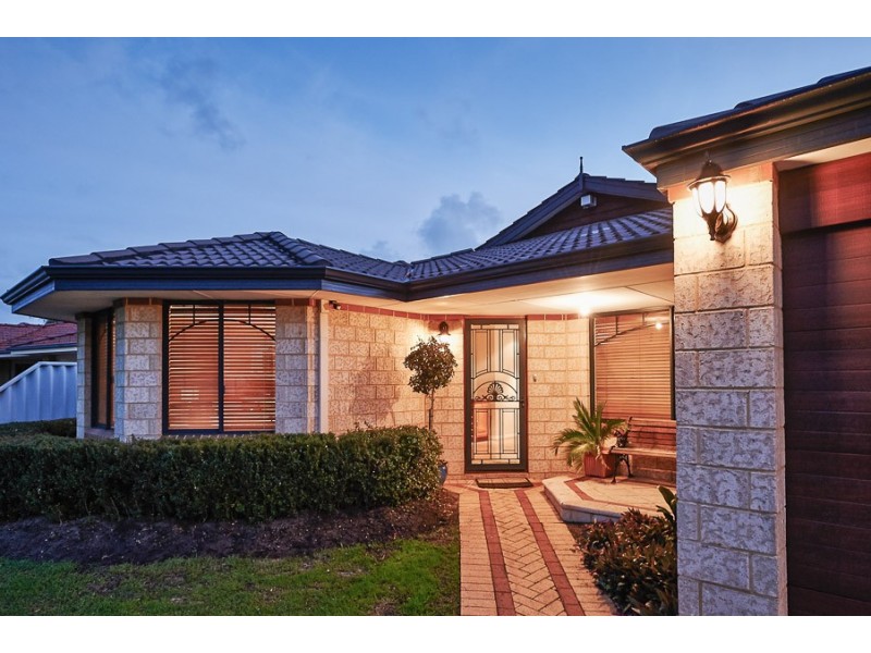 67 Delton Way, Atwell WA 6164