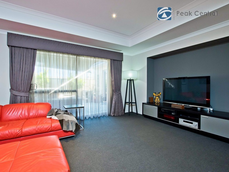 9 Armand Drive, Aubin Grove WA 6164