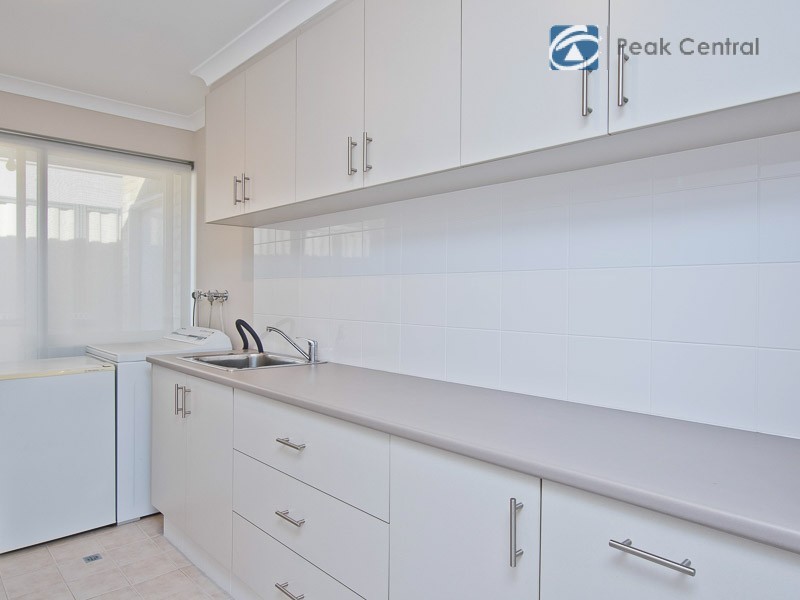 9 Armand Drive, Aubin Grove WA 6164