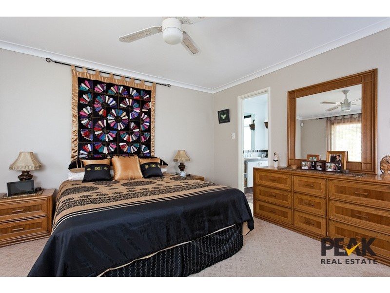 31 Paperbark Lane, Atwell WA 6164