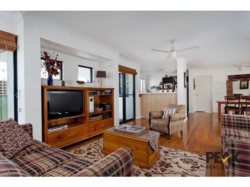 31 Paperbark Lane, Atwell WA 6164