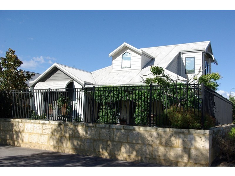 31 Paperbark Lane, Atwell WA 6164