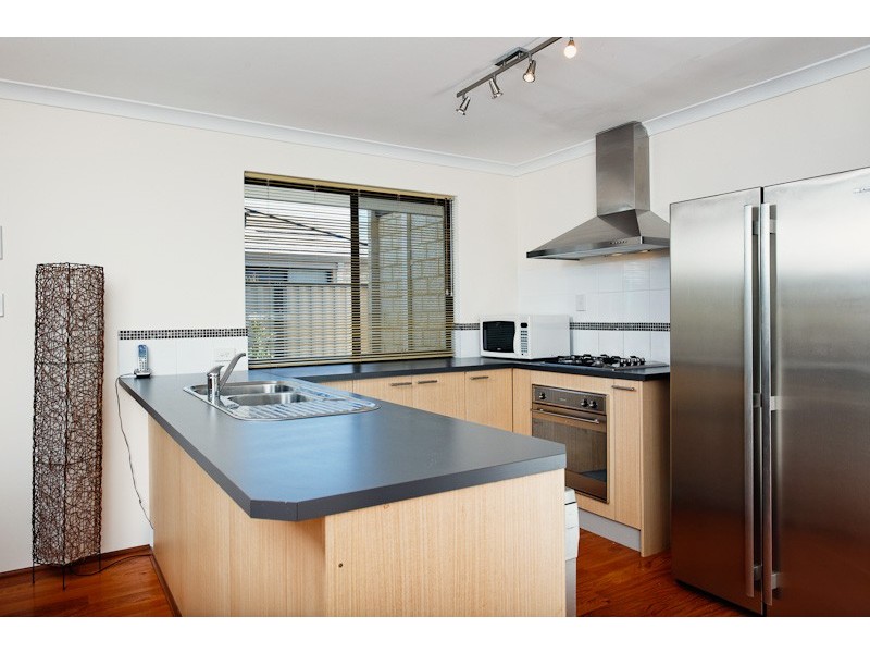 17 Balboa Loop, Aubin Grove WA 6164