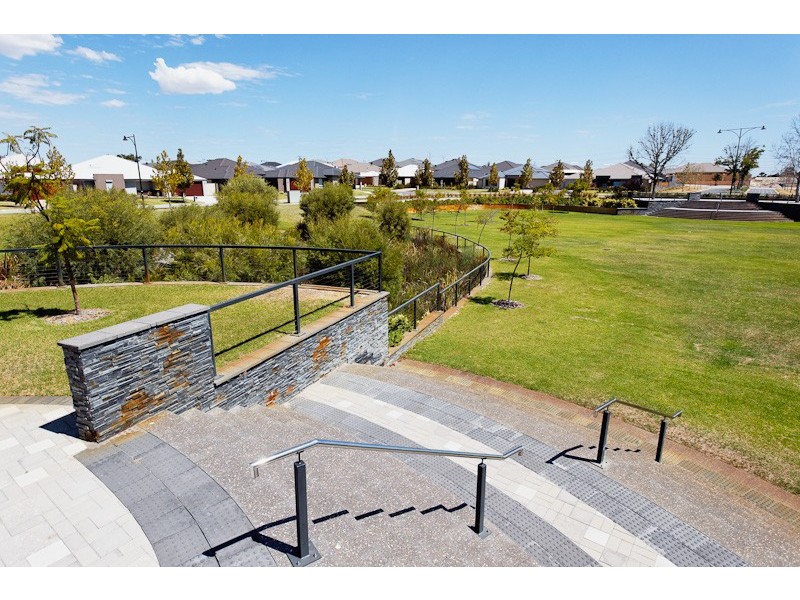 17 Balboa Loop, Aubin Grove WA 6164