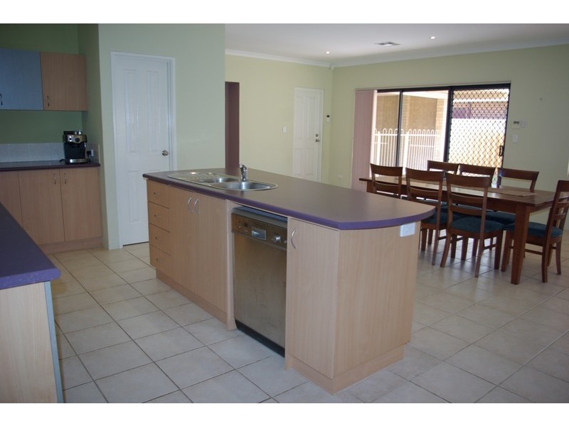 5 Goodwill Avenue, Atwell WA 6164