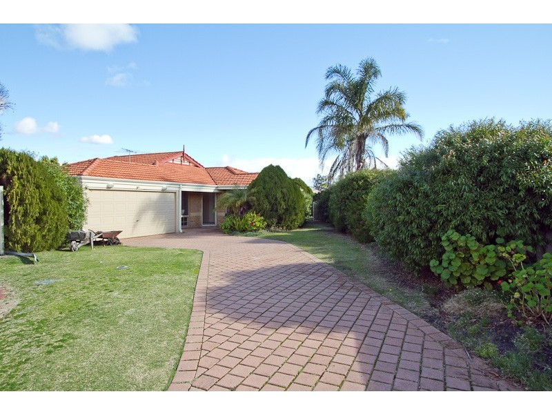 5 Ling Court, Atwell WA 6164