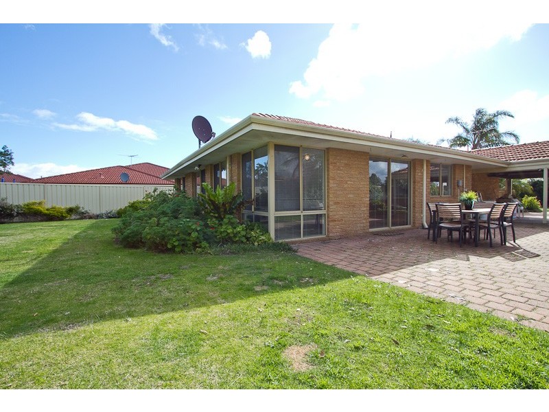 5 Ling Court, Atwell WA 6164