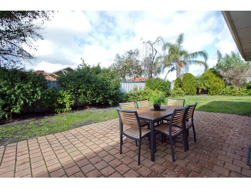 5 Ling Court, Atwell WA 6164