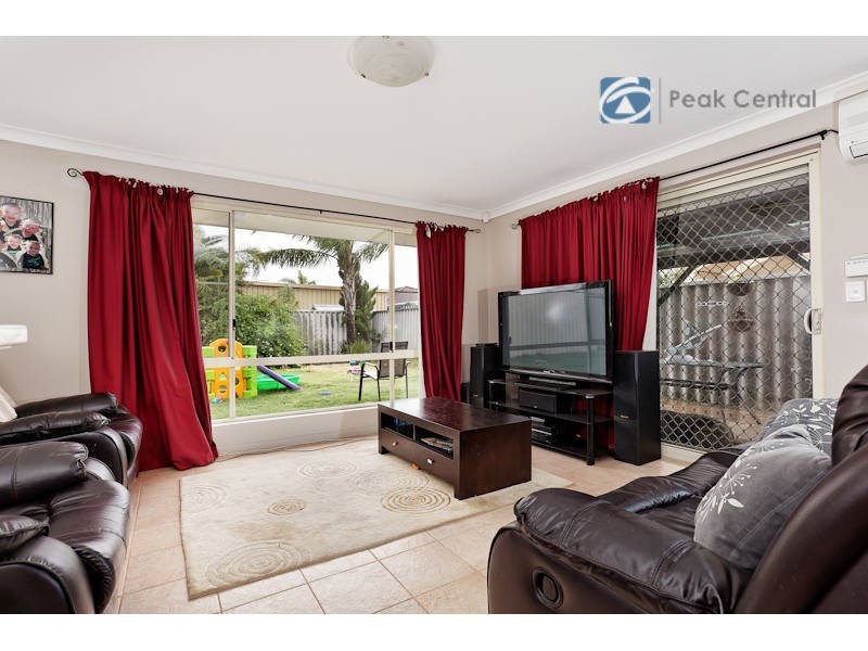 7 Beswick Gardens, Atwell WA 6164