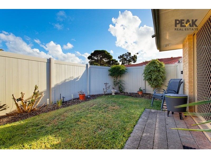 35/35 Winnacott Street, Willagee WA 6156