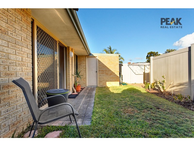 35/35 Winnacott Street, Willagee WA 6156