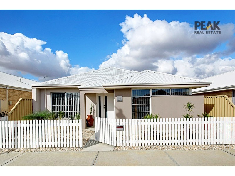 17  Essence Bend, Atwell WA 6164