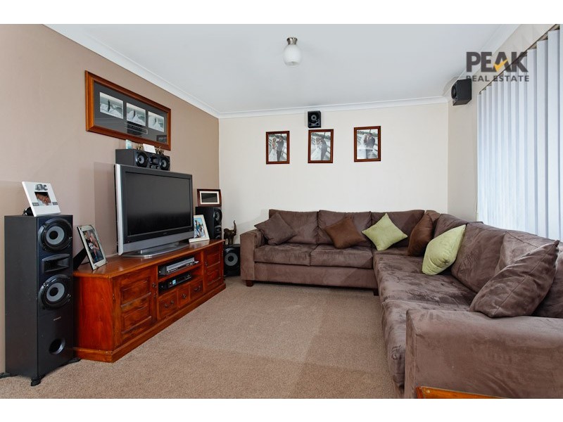 13 Marich Cove, Atwell WA 6164