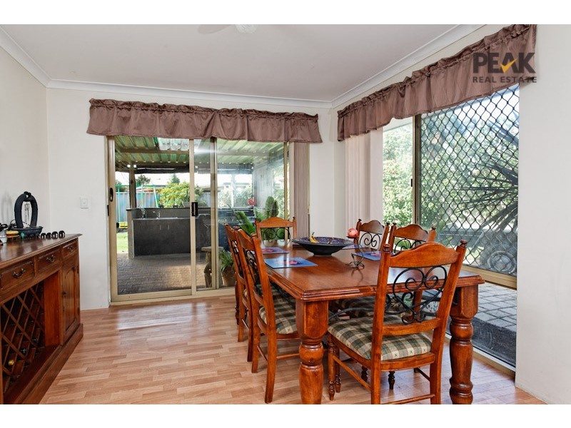 13 Marich Cove, Atwell WA 6164