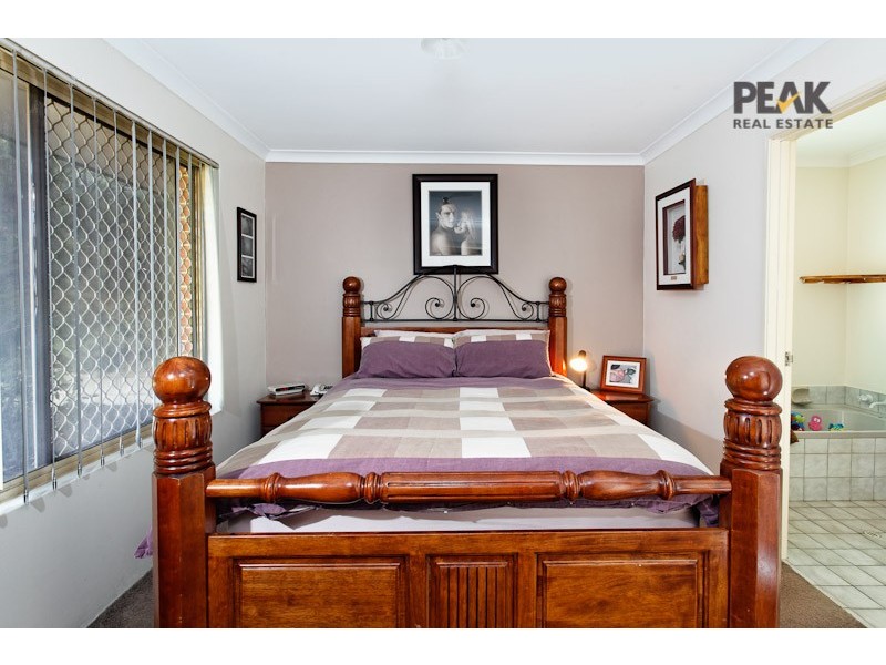 13 Marich Cove, Atwell WA 6164