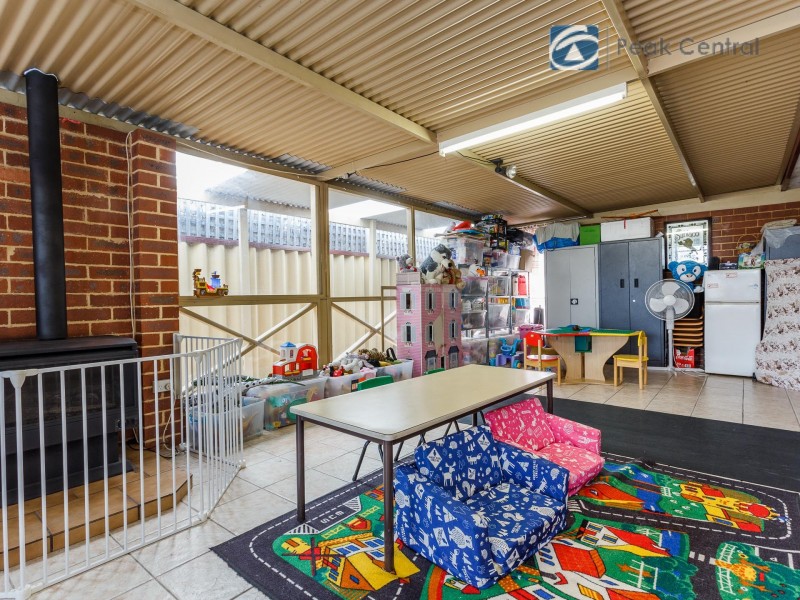 28 Folland Parade, Atwell WA 6164