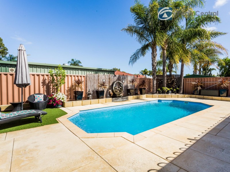 28 Folland Parade, Atwell WA 6164