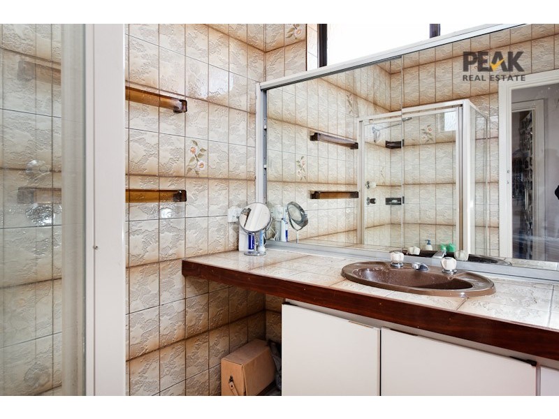 21 Mullings Way, Myaree WA 6154