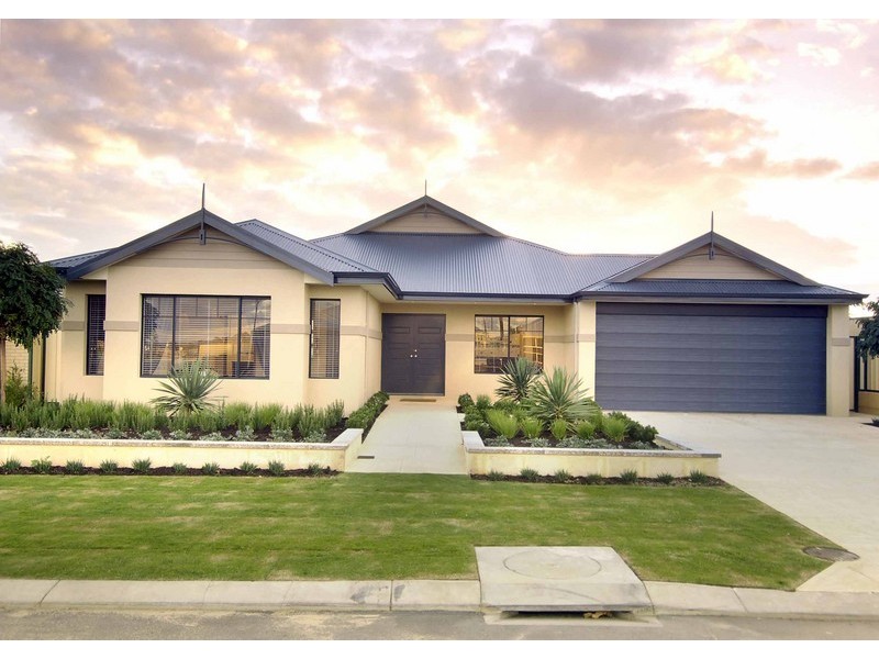 54 MacQuarie Boulevard, Hammond Park WA 6164