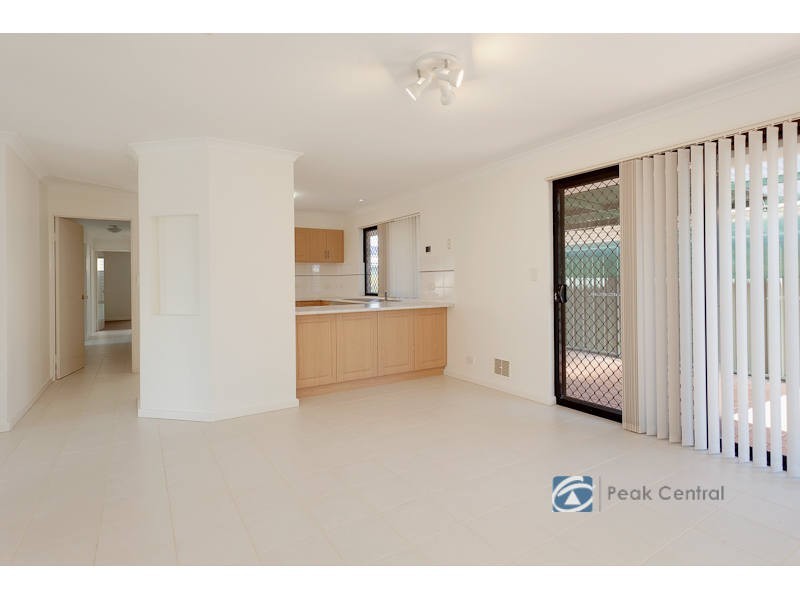 1 Jerrat Mews, Atwell WA 6164