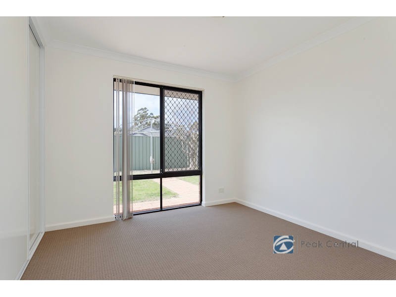 1 Jerrat Mews, Atwell WA 6164