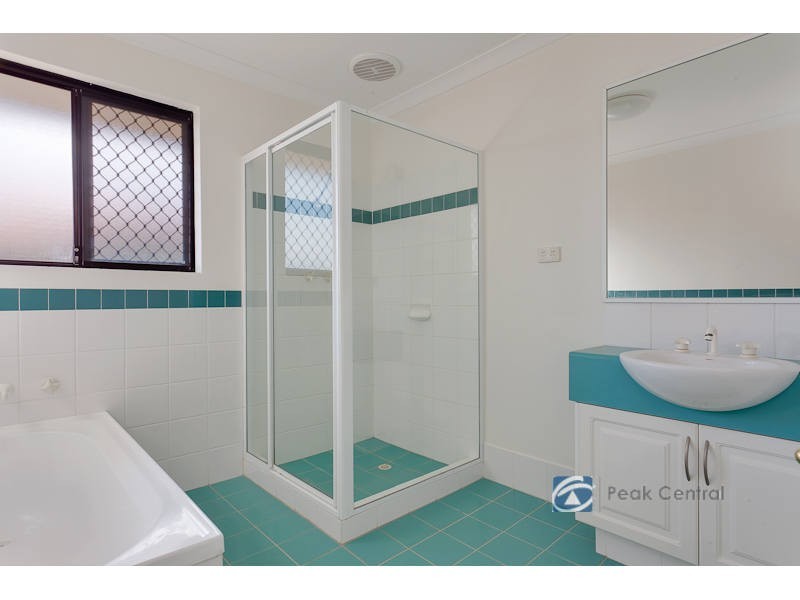 1 Jerrat Mews, Atwell WA 6164