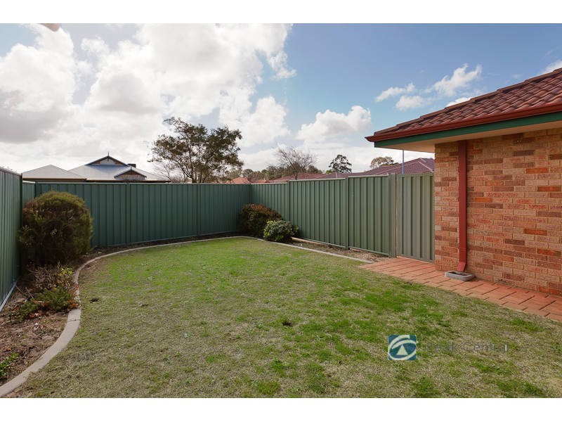 1 Jerrat Mews, Atwell WA 6164