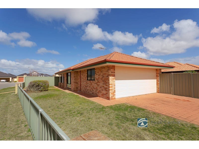 1 Jerrat Mews, Atwell WA 6164