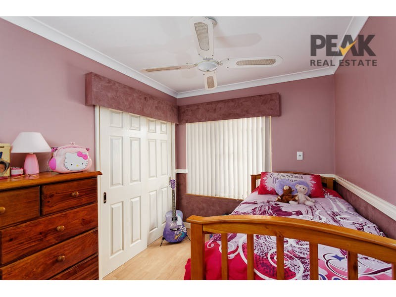 11 Tulipwood Place, South Lake WA 6164