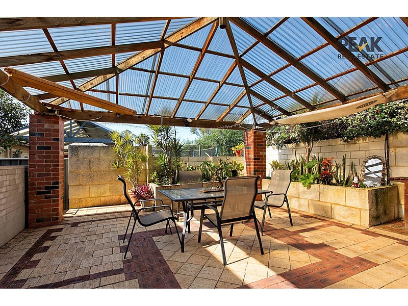 38 Lamond Street, Melville WA 6156