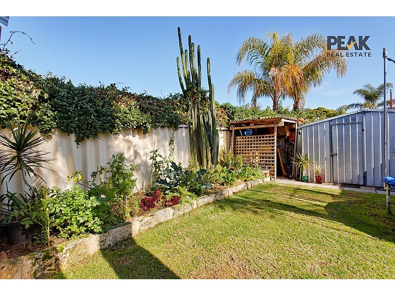 38 Lamond Street, Melville WA 6156